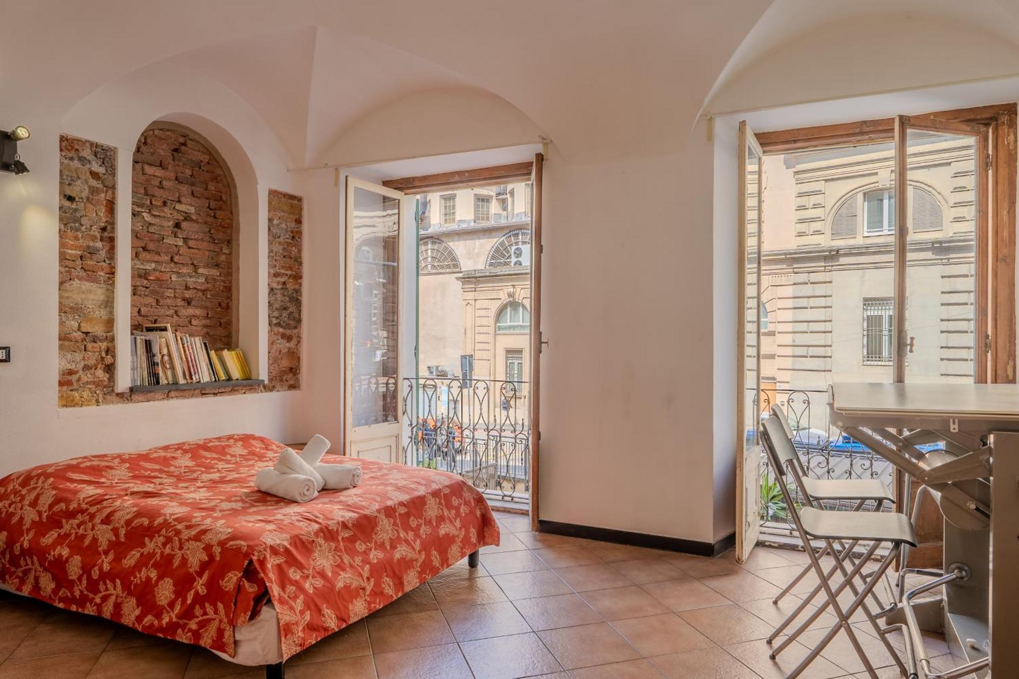 Lovingenoa - Ducale - Cast Iron Apartment *
