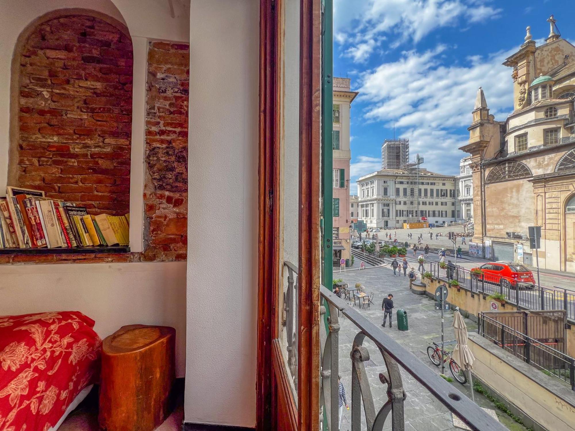 Lovingenoa - Ducale - Cast Iron Apartment *
