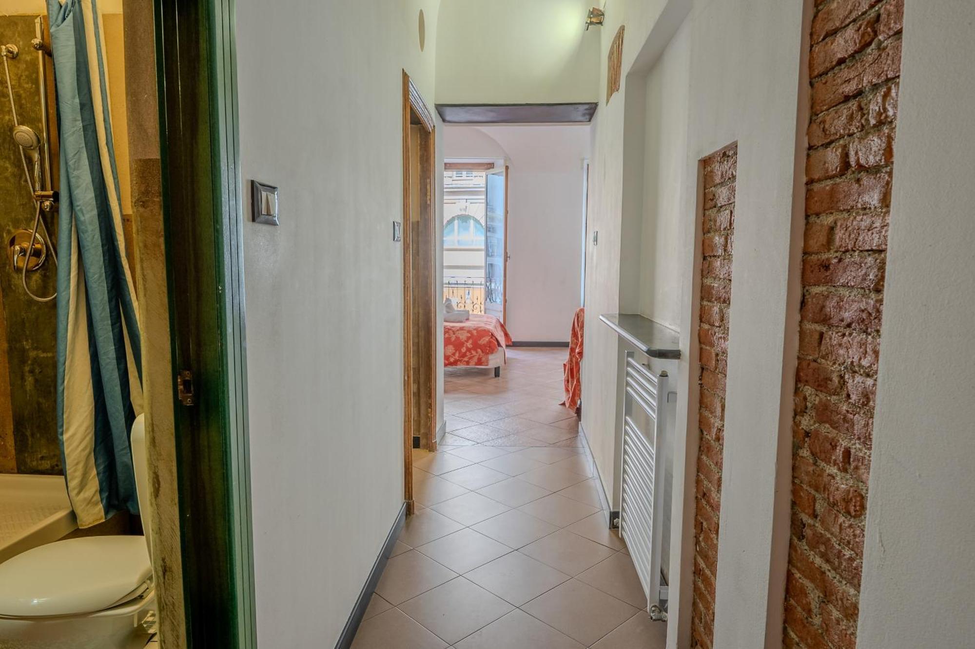 Lovingenoa - Ducale - Cast Iron Apartment *